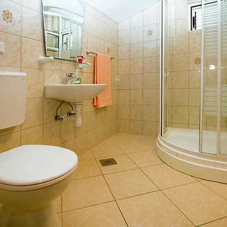 Ivancic Cdm03039 Dyb Apartmán *